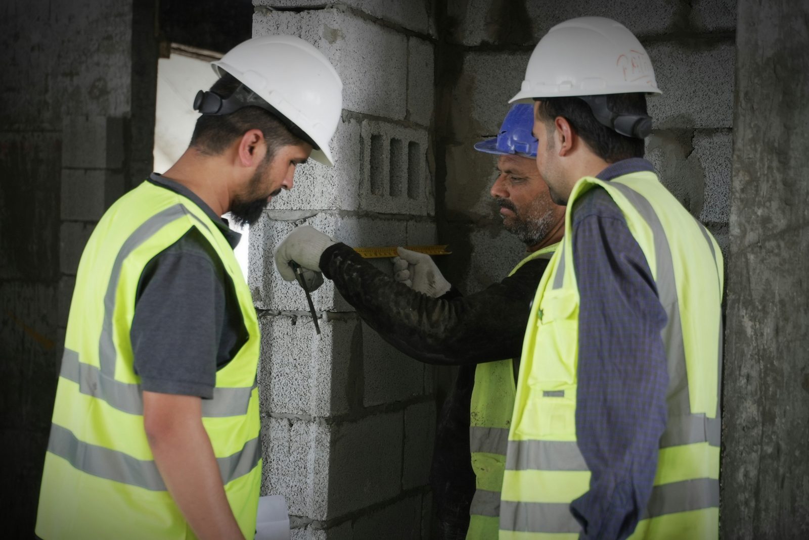 Suivi de travaux sur chantier : les fonctionnalités clés d’un logiciel